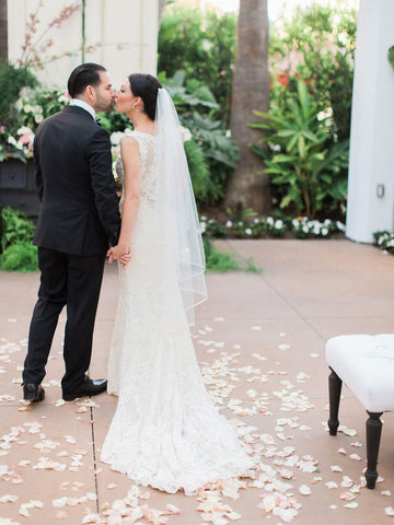 lapel olivia bride